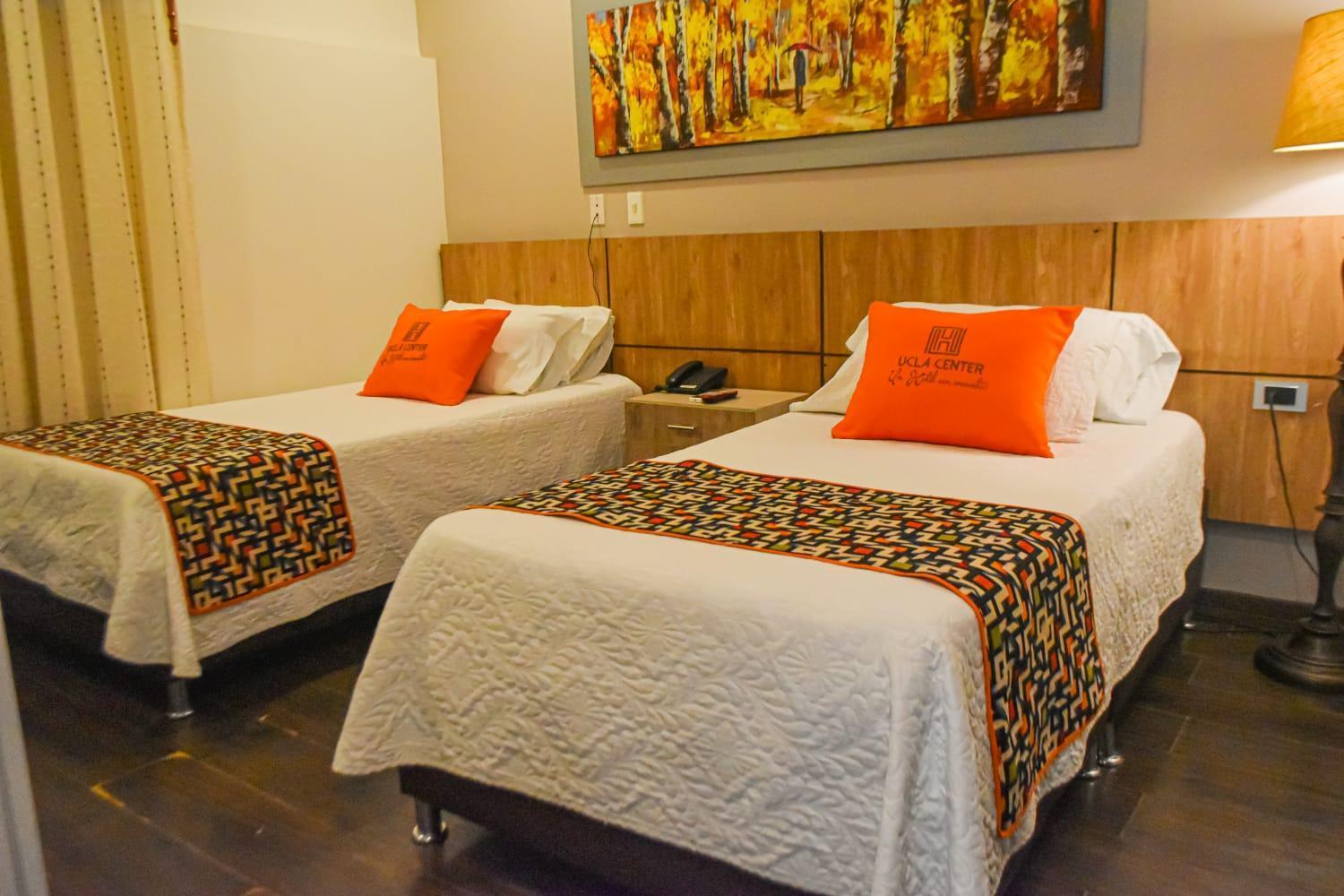 Hotel Ucla Center 바예두파르 외부 사진