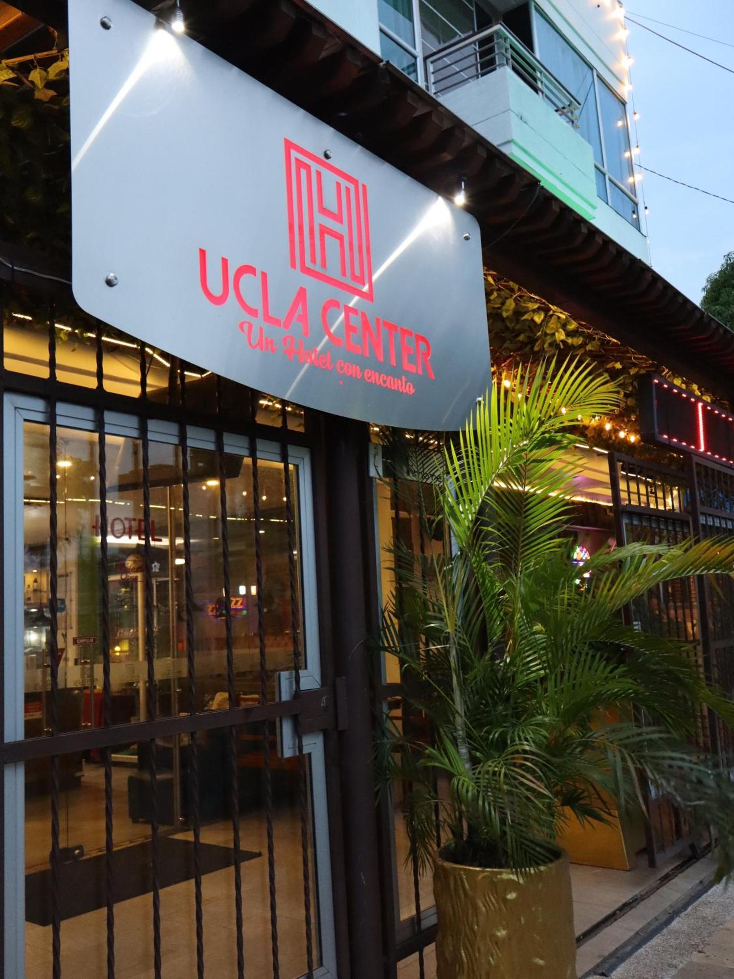 Hotel Ucla Center 바예두파르 외부 사진